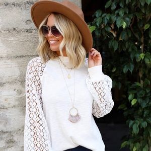 Vici White Daytona Lace Top